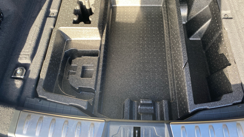 Jaguar F-Pace 2.0 D200 R-Dynamic Black 5dr Auto AWD Diesel Estate